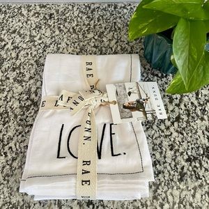 NWT Rae Dunn LOVE Hand Towels